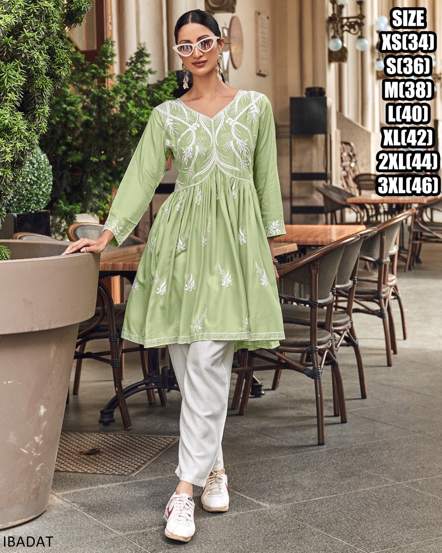 Incorporate Minimalistic Styles Into Your Ethnic Yet Modern Line-up With This Elegant Designer Tunics